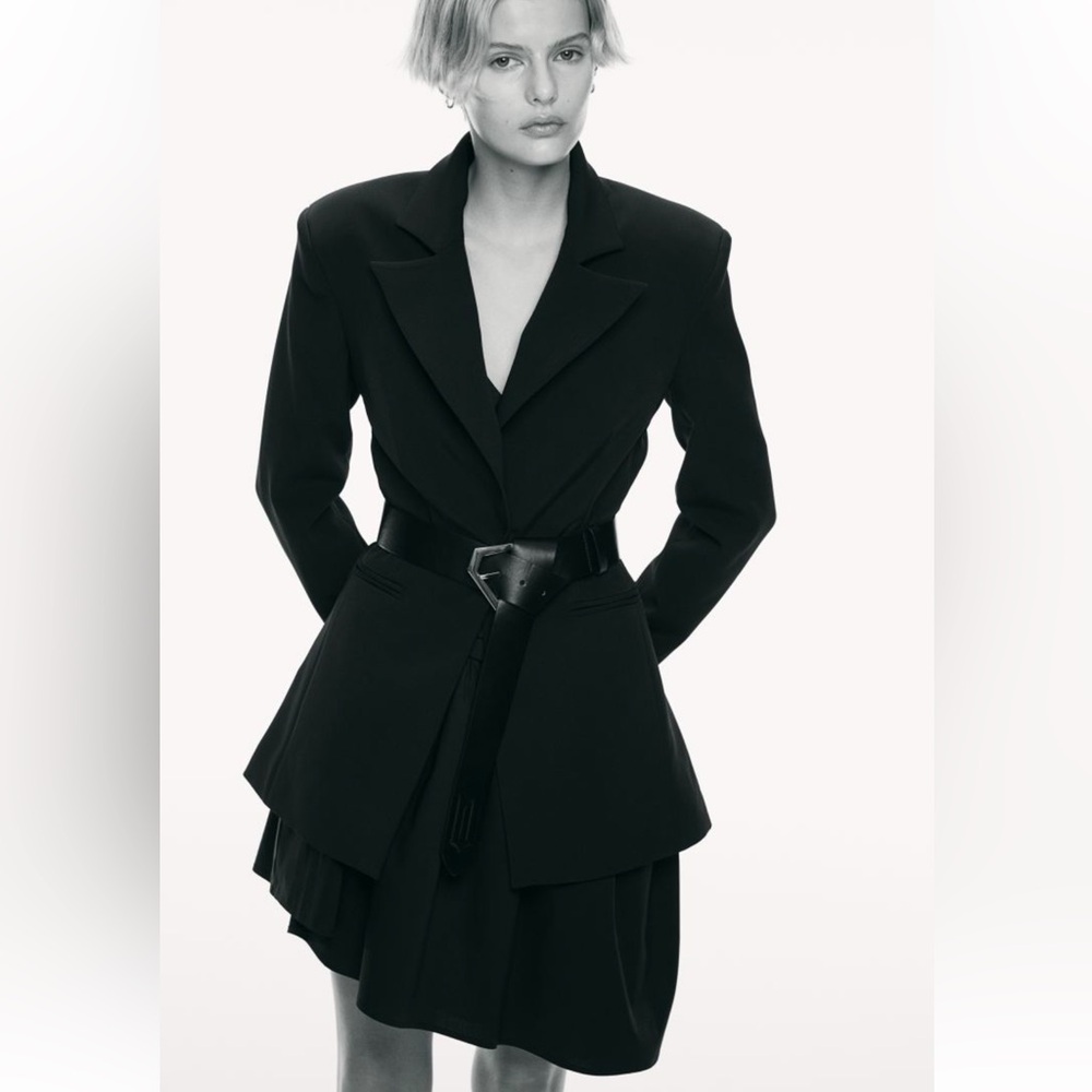 H&M WICKED COLLECTION BLAZER